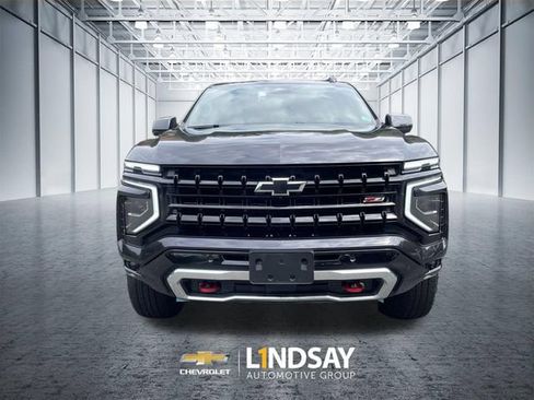 Used 2025 Chevrolet Tahoe Z71 AWD/4WD image 3