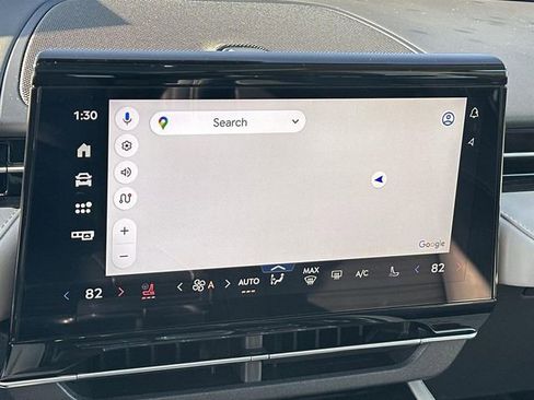 Used 2024 Lincoln Nautilus Reserve w/ Equipment Group 202A image 14