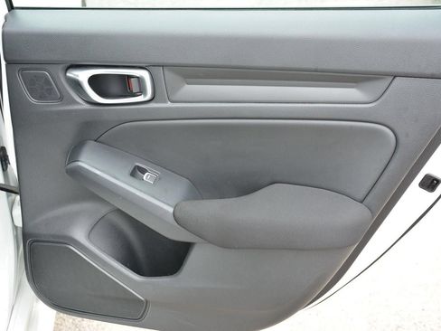 Used 2024 Honda Civic Sport image 17