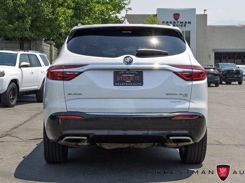 Used 2018 Buick Enclave Premium w/ Experience Buick Package AWD/4WD image 19