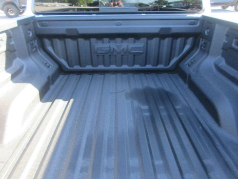 New 2026 GMC Canyon Denali AWD/4WD image 7