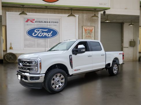 New 2026 Ford F350 Lariat w/ Lariat Ultimate Package image 2