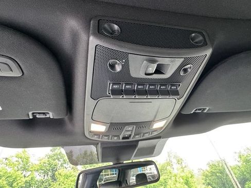 Used 2019 Ford F150 Raptor w/ Equipment Group 802A Luxury AWD/4WD image 15