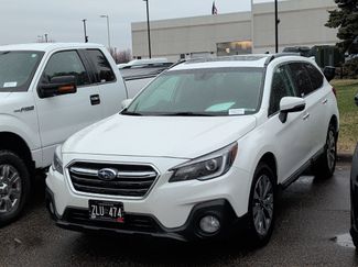 Used 2019 Subaru Outback 3.6R Touring video 2