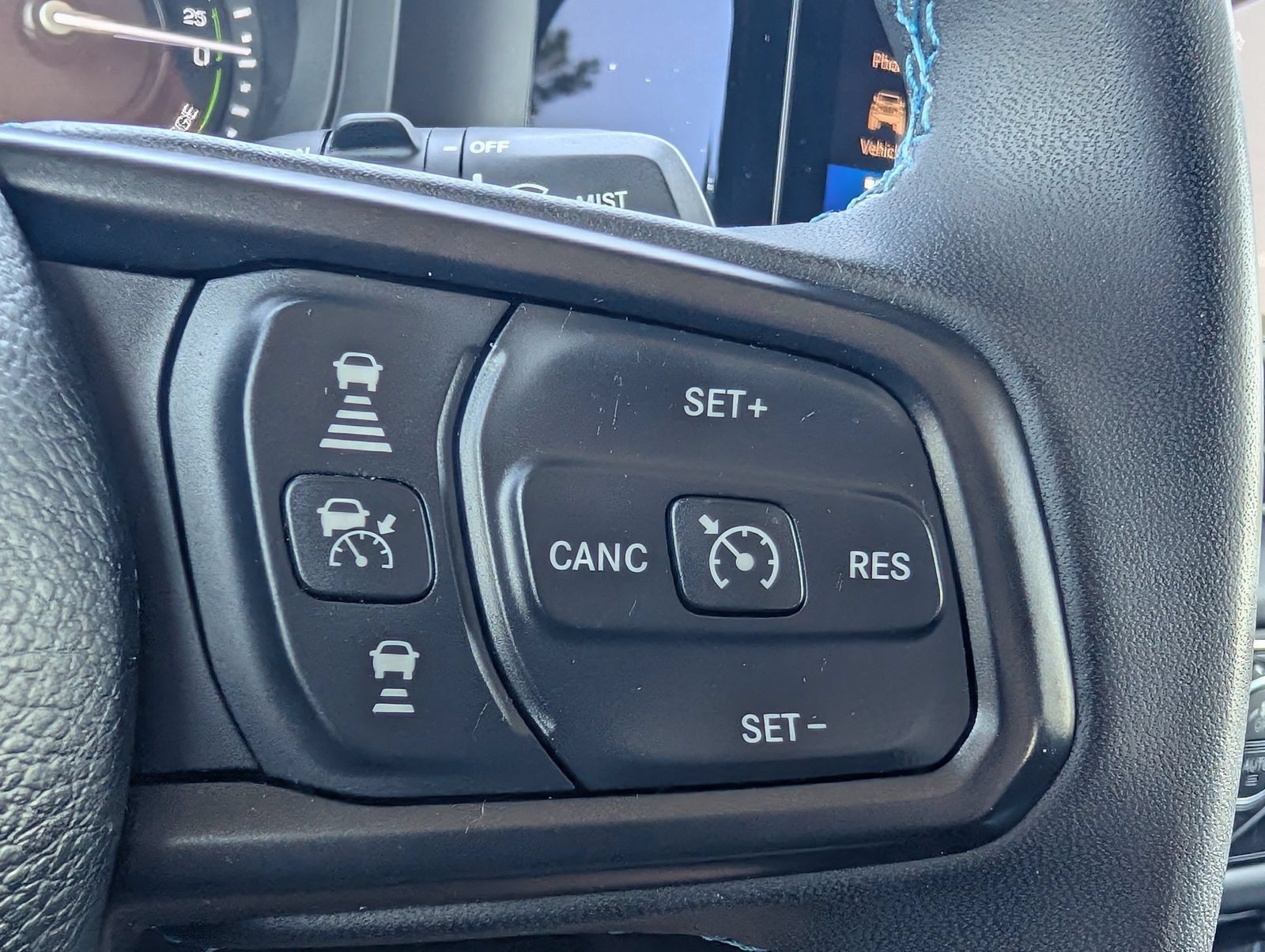 Used 2024 Jeep Wrangler Unlimited Rubicon 4xe AWD/4WD image 28