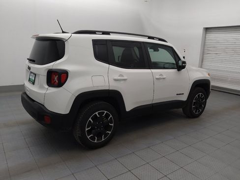 Used 2023 Jeep Renegade Latitude image 10