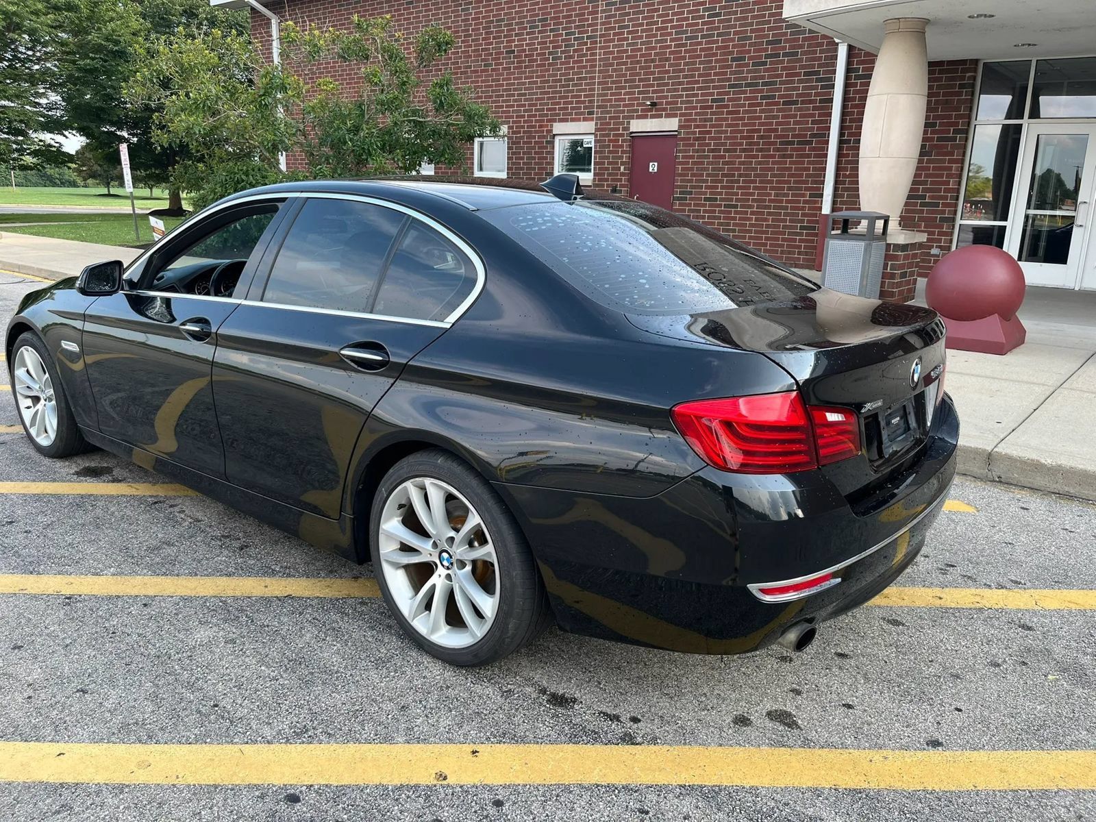 Used 2014 BMW 535i xDrive Sedan AWD/4WD image 6