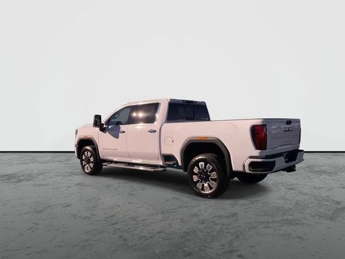New 2026 GMC Sierra 2500 Denali w/ Denali Reserve Package AWD/4WD image 6