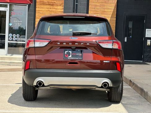 Used 2021 Ford Escape S image 15