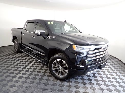 Used 2022 Chevrolet Silverado 1500 High Country AWD/4WD image 11