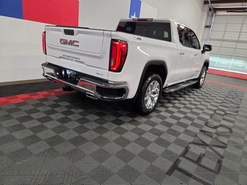 Used 2020 GMC Sierra 1500 SLT AWD/4WD image 25