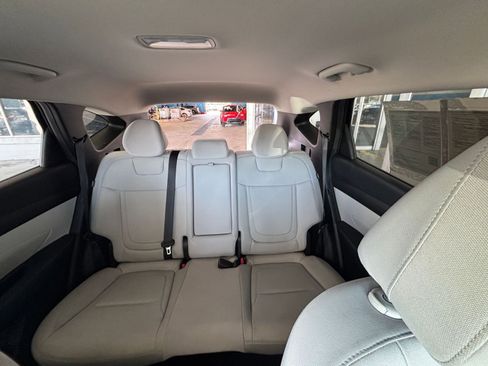 Used 2025 Hyundai Tucson Blue image 37