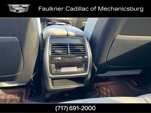 Used 2023 BMW X5 xDrive40i w/ Premium Package AWD/4WD image 18