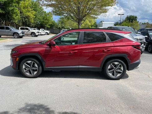 Used 2025 Hyundai Tucson SEL FWD image 4