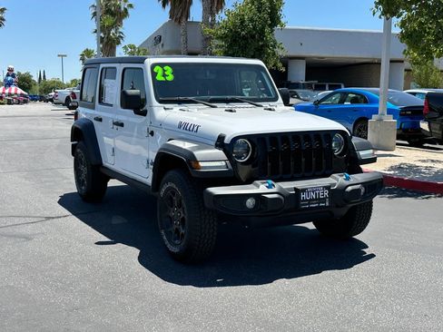Used 2023 Jeep Wrangler Unlimited w/ 8.4" Radio Group AWD/4WD image 10