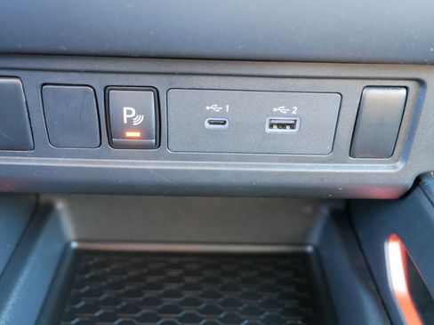 Certified 2024 Nissan Frontier PRO-4X w/ Technology Package image 32