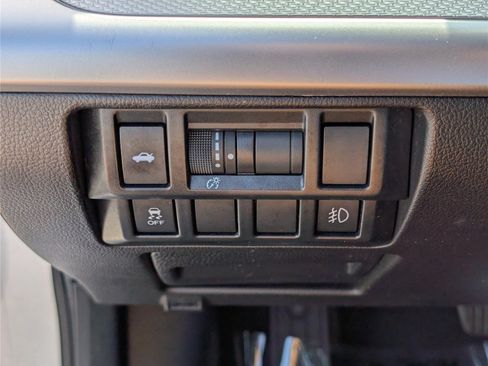Used 2016 Subaru Legacy 2.5i Premium w/ Popular Package #1 AWD/4WD image 21