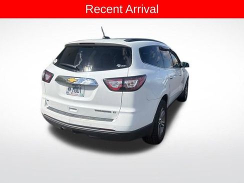 Used 2016 Chevrolet Traverse LT image 5