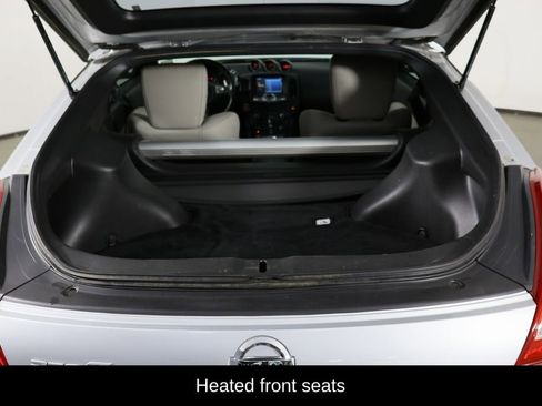 Used 2009 Nissan 370Z Touring image 8