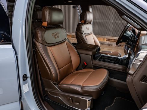 Used 2026 Ford F450 King Ranch w/ Chrome Package image 31