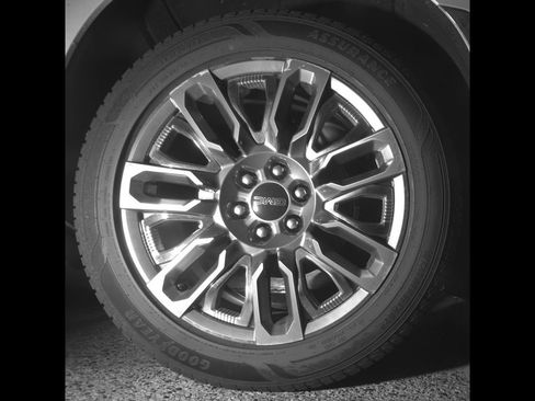 Used 2023 GMC Yukon XL Denali Ultimate AWD/4WD image 41