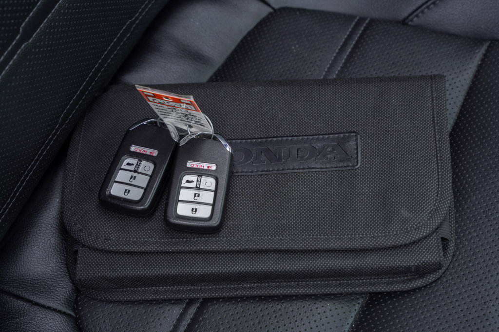 Used 2017 Honda CR-V Touring image 33