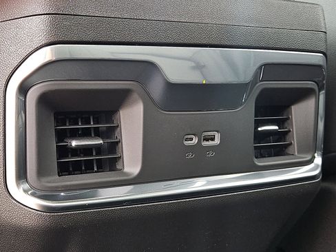 New 2026 GMC Sierra 1500 Elevation w/ Elevation Premium Package image 12