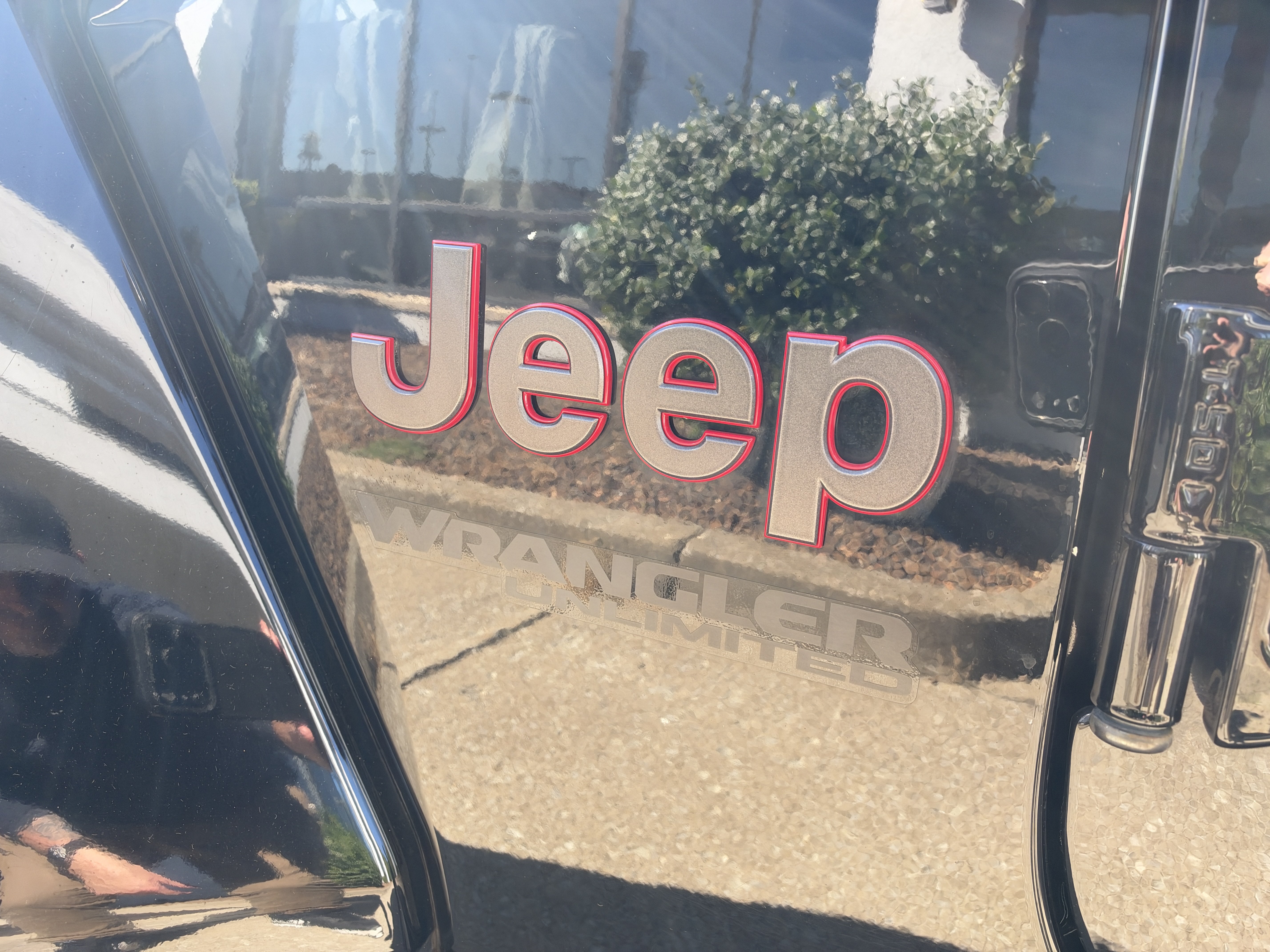 Used 2021 Jeep Wrangler Unlimited Rubicon AWD/4WD image 18