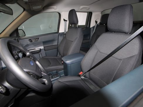 New 2026 Ford Maverick XL image 3