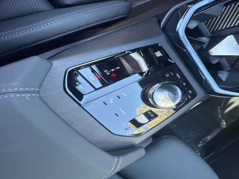 Used 2025 BMW X3 xDrive30i w/ Premium Package image 26