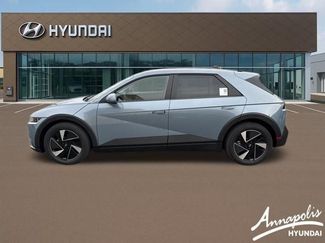 New 2026 Hyundai Ioniq 5 SEL video 2