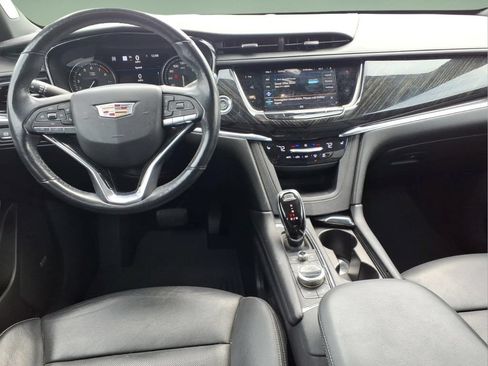 Used 2021 Cadillac XT6 Premium Luxury AWD/4WD image 9