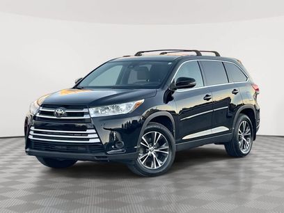 Used 2019 Toyota Highlander LE