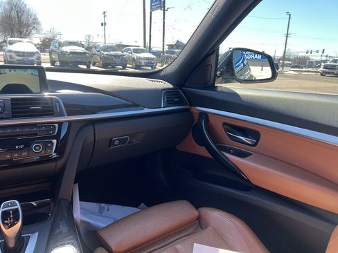 Used 2017 BMW 330i Gran Turismo xDrive image 14