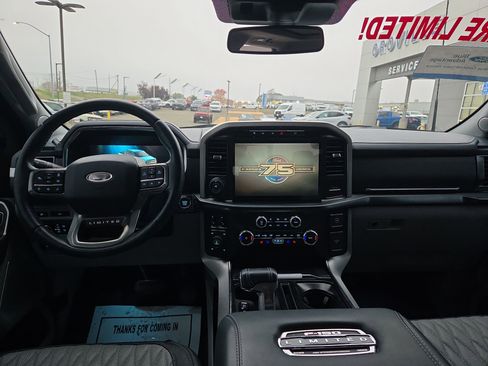 Used 2023 Ford F150 Limited image 15