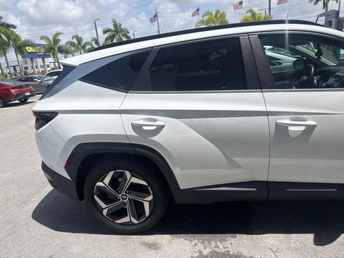 Used 2022 Hyundai Tucson SEL w/ Convenience + Premium Package FWD image 5