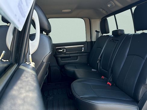 Used 2018 RAM 2500 Laramie w/ Sport Appearance Group AWD/4WD image 27
