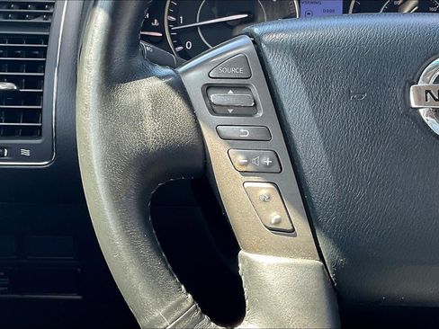 Used 2017 Nissan Armada SL image 18