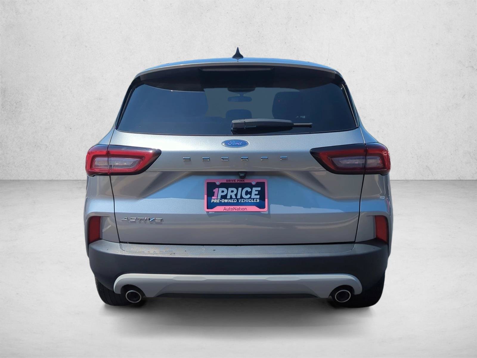 Used 2024 Ford Escape Active w/ Cold Weather Package FWD image 10