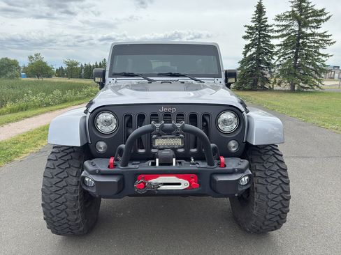 Used 2018 Jeep Wrangler Unlimited Rubicon w/ Dual Top Group image 7
