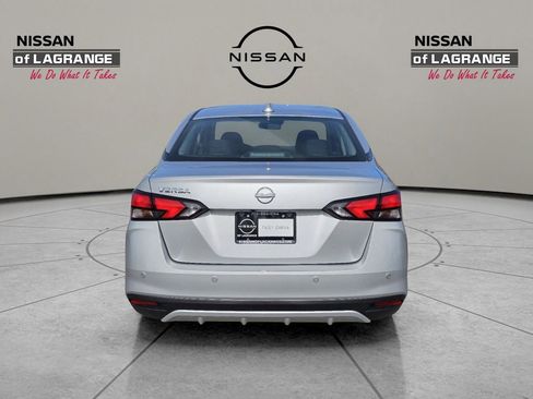 New 2025 Nissan Versa SV w/ Trunk Package FWD image 6