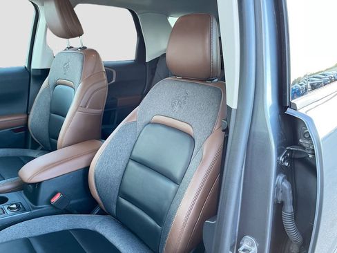 Used 2024 Ford Bronco Sport Outer Banks w/ Tech Package image 22