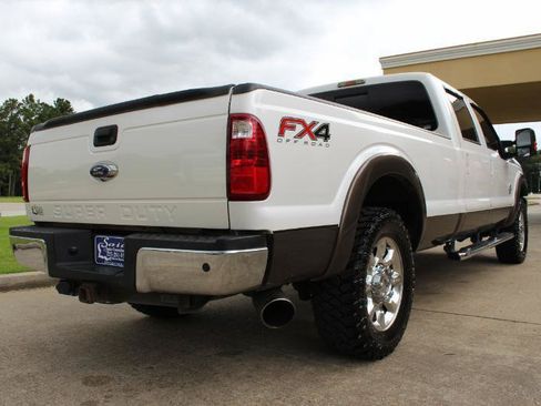 Used 2015 Ford F250 Lariat w/ Lariat Ultimate Package AWD/4WD image 17