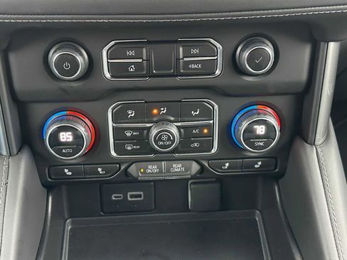 Used 2023 Chevrolet Tahoe Z71 image 29