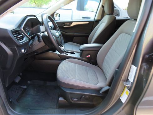 Used 2022 Ford Escape SE w/ Convenience Package image 15