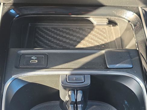 Certified 2025 Mercedes-Benz GLA 250 image 15