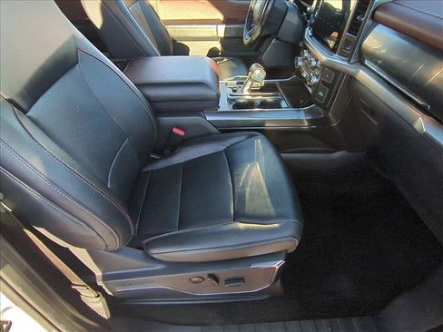 Used 2022 Ford F150 Lariat image 21