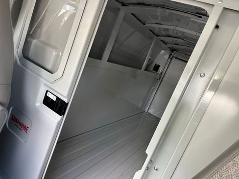 New 2025 Chevrolet Express 3500 Work Van w/ Power Convenience Package image 21