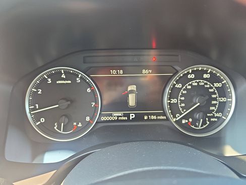 New 2025 Mitsubishi Outlander SE image 16