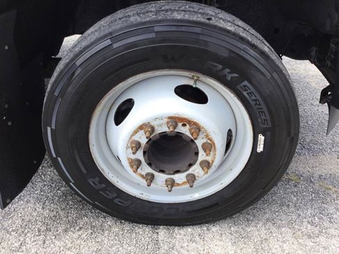 Used 2013 Ford F550 2WD Regular Cab Super Duty w/ PWR Equipment Group image 8